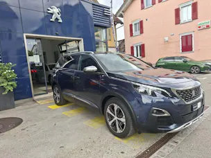 PEUGEOT 5008 2.0 BlueHDi 180 GT