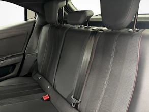 https://vehicle.imgix.net/4439438/75846630-93a6-4bc3-9055-e5d8c56efb58.jpg