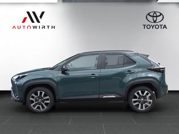 Toyota Yaris Cross 1.5 VVT-i HSD Premium AWD-i