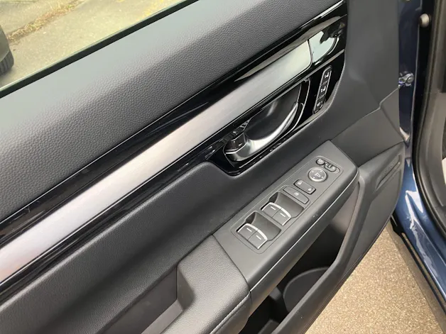 HONDA CR-V 2.0 i-MMD Advance 4WD, bis 8 Jahre oder 160'000 KM Garantie