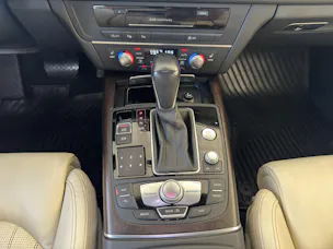 AUDI A6 Avant 3.0 V6 TDI 272PS quattro S-Tr. S-Line