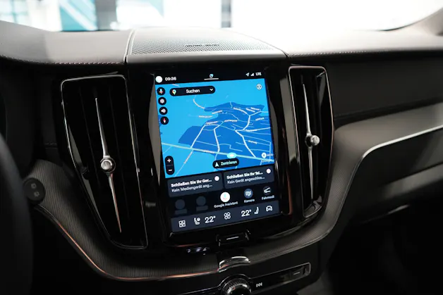 VOLVO XC60 2.0 B5 MH Ultimate Dark AWD
