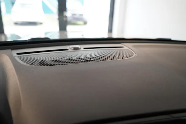 VOLVO XC40 1.5 T5 PiH Ultimate Dark