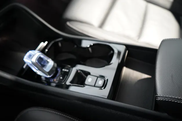 VOLVO XC40 1.5 T5 PiH Ultimate Dark