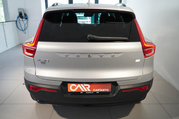 VOLVO XC40 1.5 T5 PiH Ultimate Dark