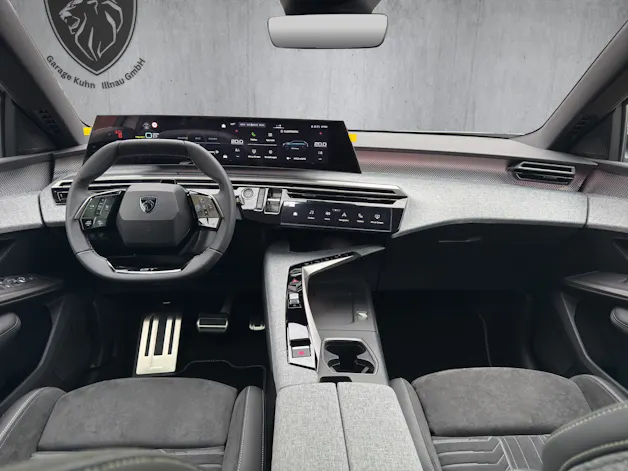 PEUGEOT 5008 1.6 PHEV 225 GT Exclusive