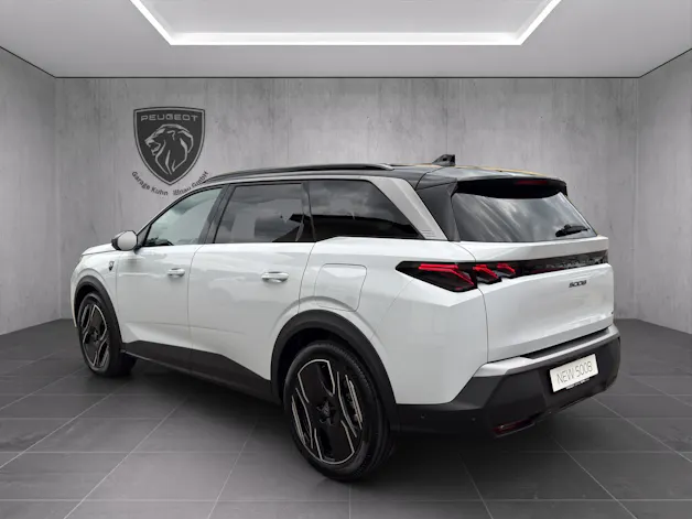 PEUGEOT 5008 1.6 PHEV 225 GT Exclusive