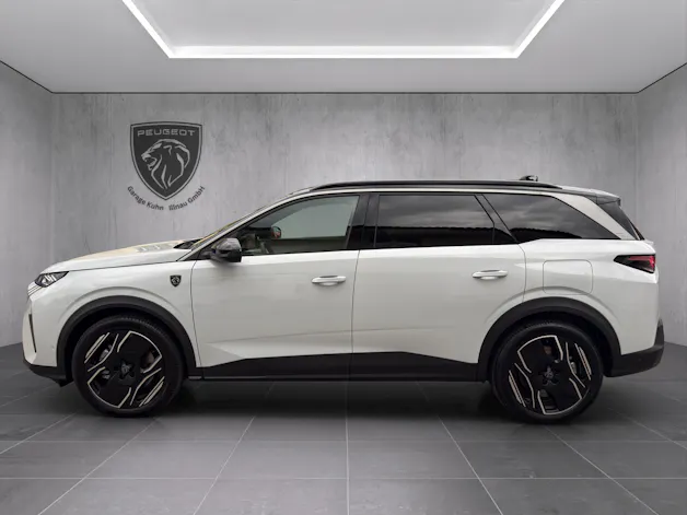 PEUGEOT 5008 1.6 PHEV 225 GT Exclusive