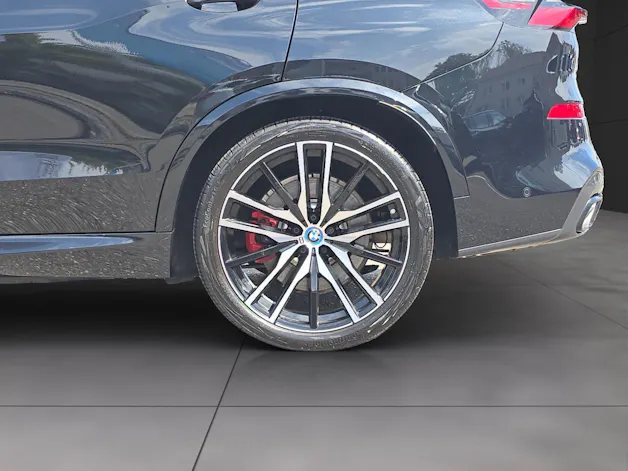 BMW X5 50e xDrive M Sport PRO ** 2'700 kg Anhängelast // 5 Jahre GARANTIE **