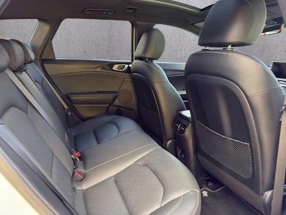 Fahrzeugbild 13