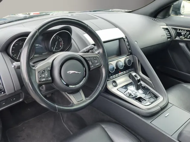 Jaguar F-Type Coupé 3.0 V6