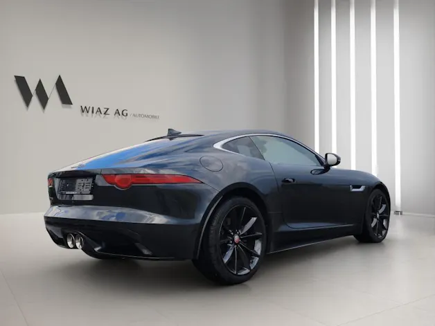 Jaguar F-Type Coupé 3.0 V6
