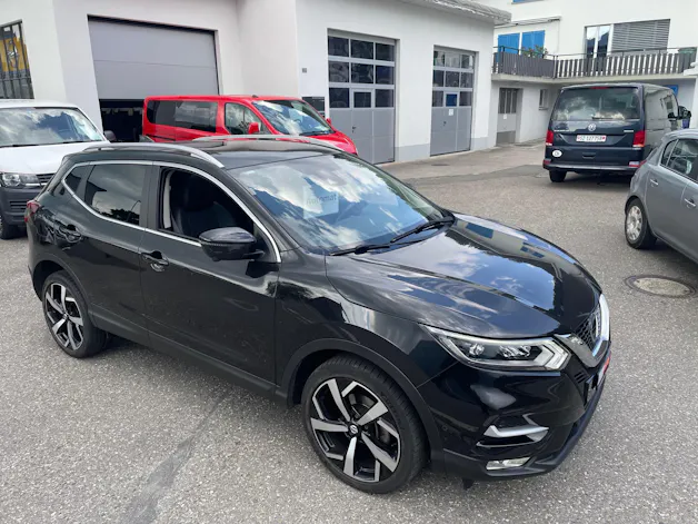 NISSAN Qashqai 1.3 DIG-T 160 Tekna