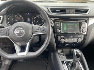 NISSAN Qashqai 1.3 DIG-T 160 Tekna