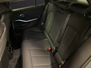 BMW 320d xDrive SAG Touring