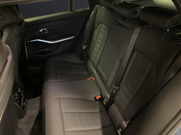 BMW 320d xDrive SAG Touring