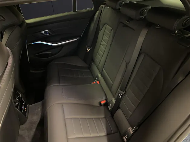 BMW 320d xDrive SAG Touring
