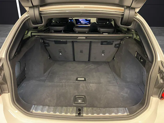 BMW 320d xDrive SAG Touring