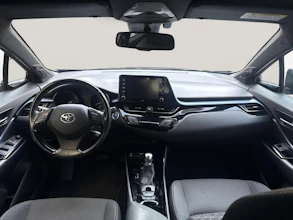 https://vehicle.imgix.net/4439656/c8f6675a-8a3c-4a52-9477-97dfa95fd259.jpg