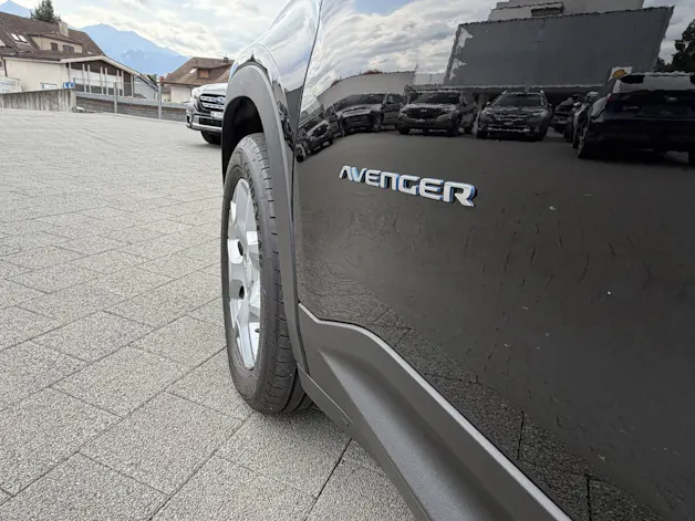 JEEP Avenger Altitude Plus