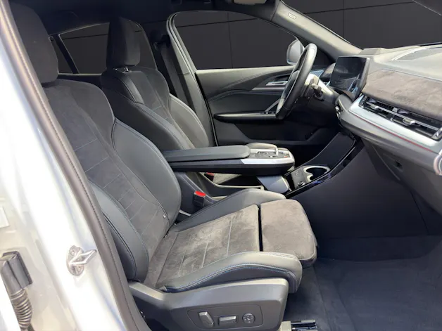 BMW X2 20d xDrive paddles