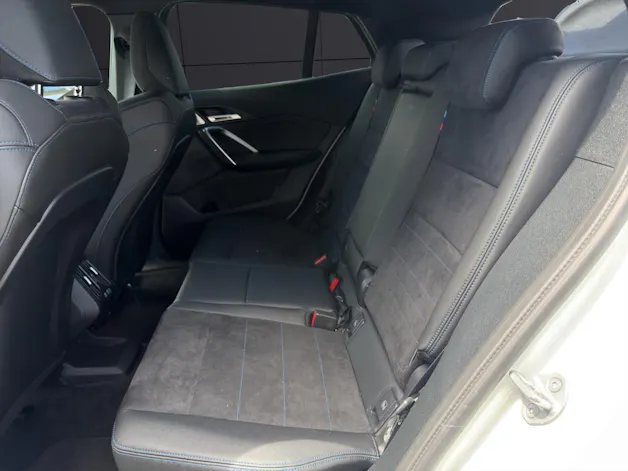 BMW X2 20d xDrive paddles