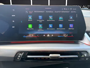 BMW X2 20d xDrive paddles