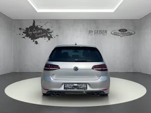 VW Golf VII 2.0 TSI R 4motion