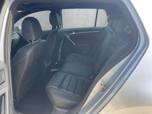 VW Golf VII 2.0 TSI R 4motion