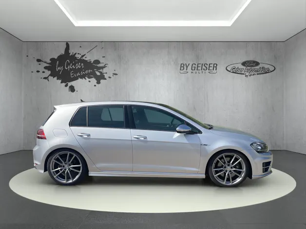 VW Golf VII 2.0 TSI R 4motion