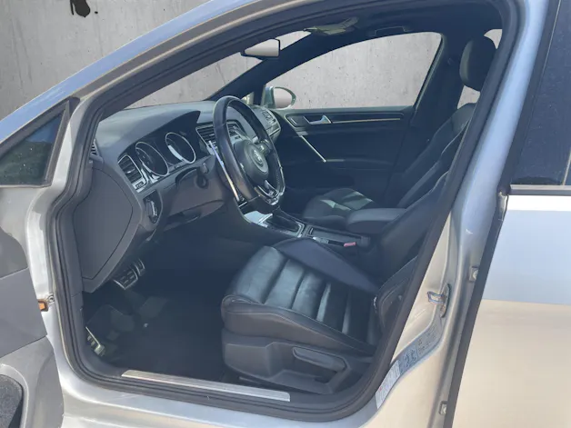 VW Golf VII 2.0 TSI R 4motion