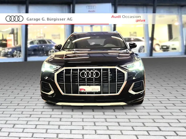 AUDI Q3 40 TFSI advanced quattro S-tronic Mythosschwarz Metallic