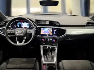 AUDI Q3 40 TFSI advanced quattro S-tronic Mythosschwarz Metallic