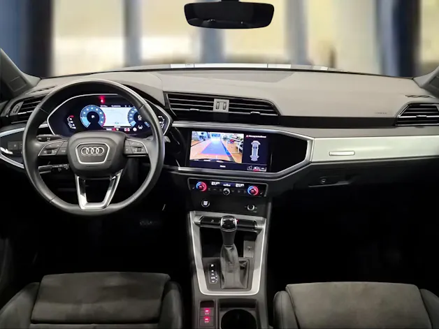 AUDI Q3 40 TFSI advanced quattro S-tronic Mythosschwarz Metallic