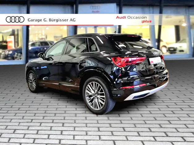AUDI Q3 40 TFSI advanced quattro S-tronic Mythosschwarz Metallic