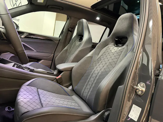 VW Tiguan 2.0 TSI DSG R-Line 4Motion