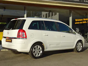 OPEL Zafira 2.2i 16V Enjoy