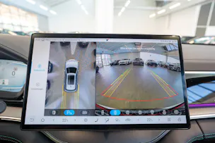 BYD Seal U DM-i Design AWD / Panorama / Head-Up Display / 360 Kamera