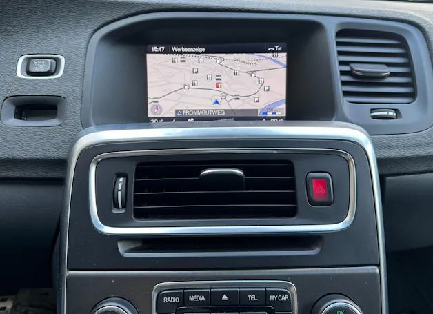 VOLVO V60 T6 AWD Summum Heico Geartronic