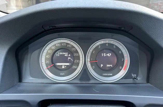 VOLVO V60 T6 AWD Summum Heico Geartronic