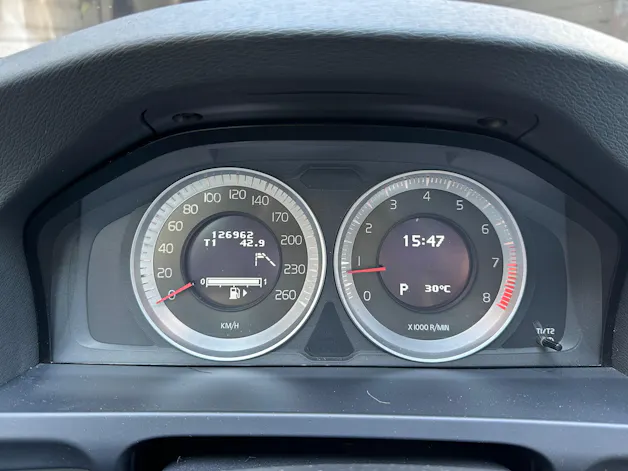 VOLVO V60 T6 AWD Summum Heico Geartronic