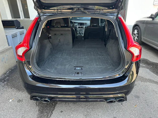 VOLVO V60 T6 AWD Summum Heico Geartronic
