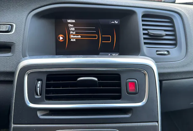 VOLVO V60 T6 AWD Summum Heico Geartronic