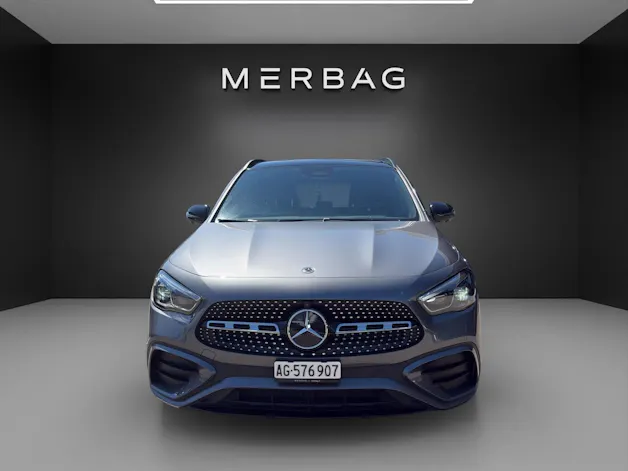 MERCEDES-BENZ GLA 220d 4Matic 8G-DCT