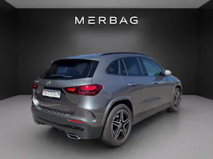 MERCEDES-BENZ GLA 220d 4Matic 8G-DCT