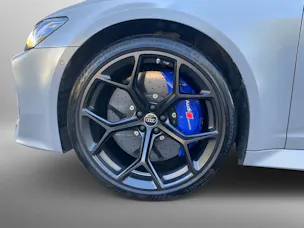 AUDI RS6 Avant 4.0 TFSI V8 Performance quattro