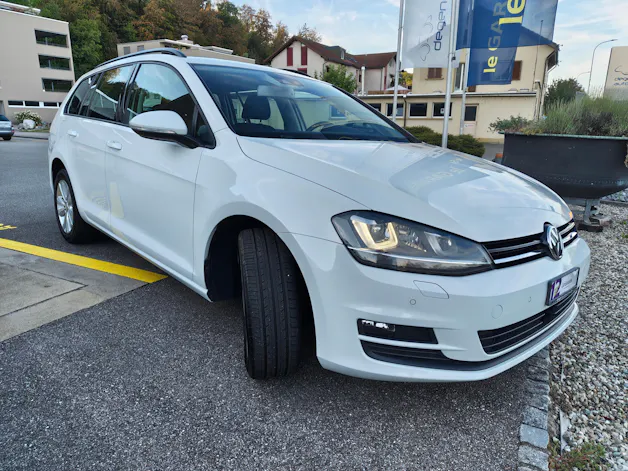 VW Golf Variant 1.2 TSI Comfort