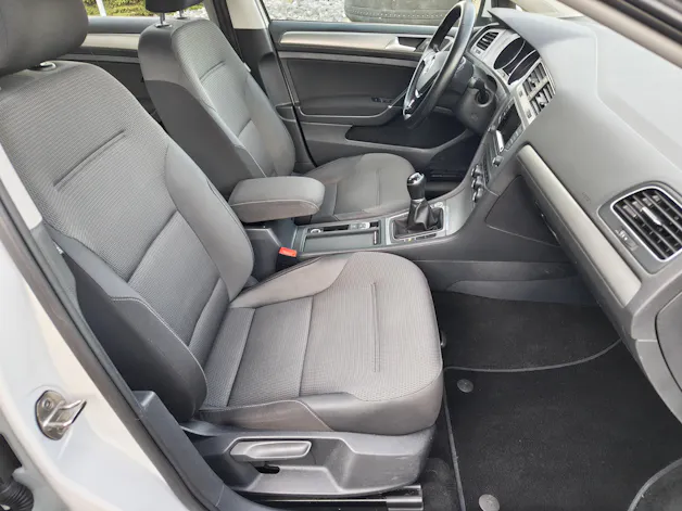 VW Golf Variant 1.2 TSI Comfort