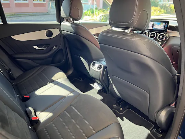 MERCEDES-BENZ GLC 300 AMG Line 4Matic 9G-Tronic