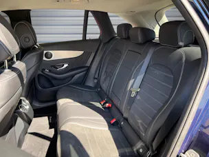 MERCEDES-BENZ GLC 300 AMG Line 4Matic 9G-Tronic